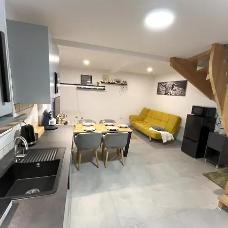 דירה Phantasialand, Therme, Koeln, Bonn, Arbeitsplatz, Baeckerei Um Ecke *