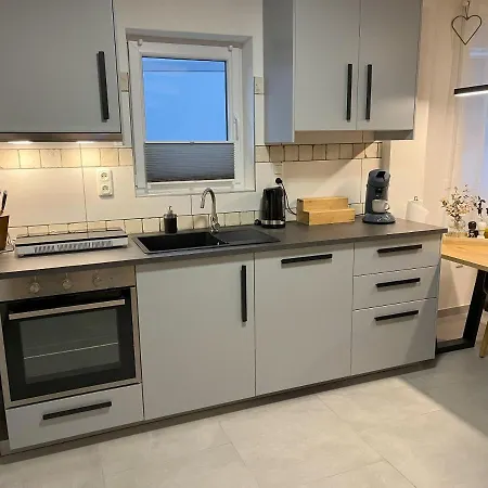 شقة Phantasialand, Therme, Koeln, Bonn, Arbeitsplatz, Baeckerei Um Ecke بالسور