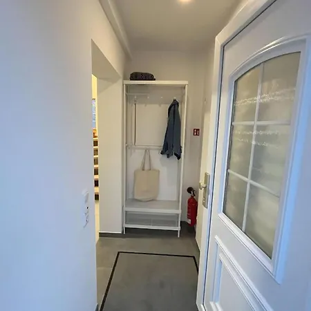 דירה Phantasialand, Therme, Koeln, Bonn, Arbeitsplatz, Baeckerei Um Ecke אוזקירכן