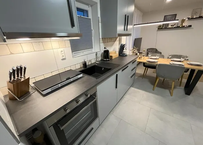 Phantasialand, Therme, Koeln, Bonn, Arbeitsplatz, Baeckerei Um Ecke * بالسور