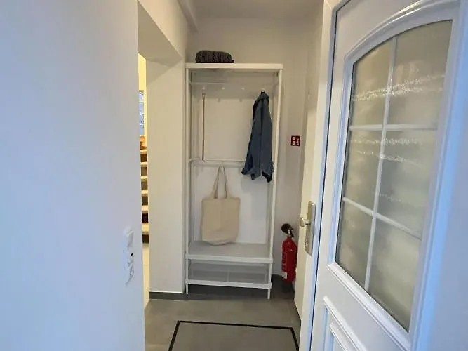 Διαμέρισμα Phantasialand, Therme, Koeln, Bonn, Arbeitsplatz, Baeckerei Um Ecke Euskirchen